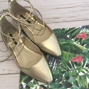 Zara Gold Point flat Shoes 6